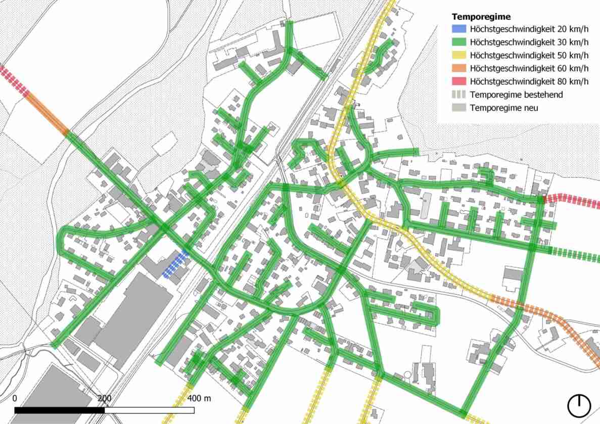 Kartografischer Plan mit Legende «Temporegime», der ein Strassennetz mit farbig markierten Höchstgeschwindigkeitszonen zeigt: Blau für 20 km/h, Grün für 30 km/h, Gelb für 50 km/h, Orange für 60 km/h und Rot für 80 km/h, jeweils unterschieden nach bestehendem (gestrichelt) und neuem (durchgezogen) Regime. Das Ortszentrum ist grossflächig mit Tempo-30-Zonen überzogen, während Ein- und Ausfallachsen höhere Geschwindigkeiten aufweisen. Massstabsleiste 0–400 m und Nordpfeil unten.